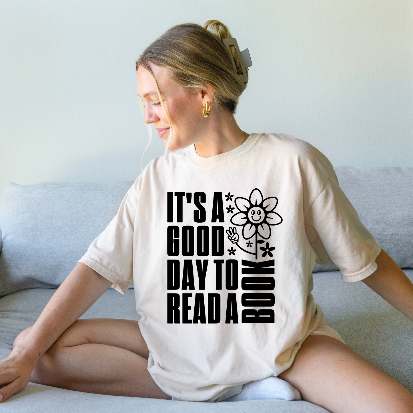 Good Day To Read Books Tee + Free Cup