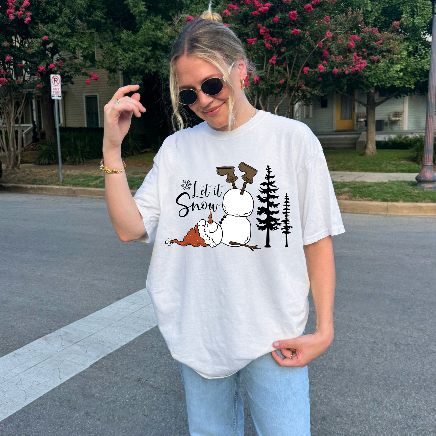 Let it snow Tee + Free Cup - Sayitwithatea
